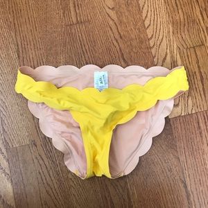Yellow scalloped edge bikini bottoms